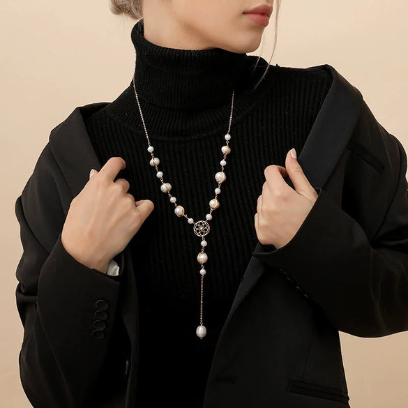 Wholesale Natural Freshwater Pearl Long Sweater Chain Necklace With Electroplating And Geometric Design For Women