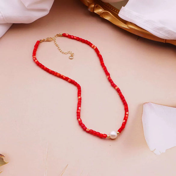 Wholesale Natural Freshwater Pearl Necklace With Geometric Style And Electroplating Treatment For Women