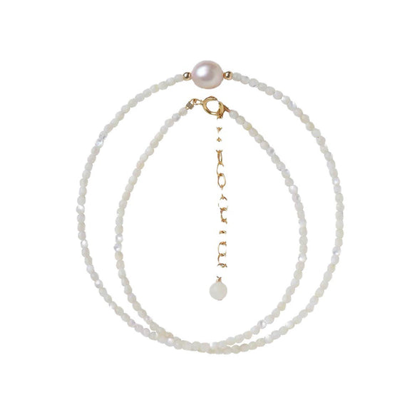 Wholesale Natural Freshwater Pearl Necklace With Geometric Style And Electroplating Treatment For Women