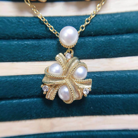 Wholesale Natural Freshwater Pearl Pendant Necklace Palace Retro Style Copper Chain Flat Round And Bun Round Pearls 18K Goldfilled