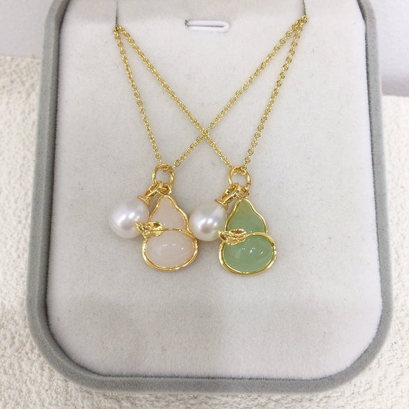 Wholesale Natural Freshwater Pearl Pendant Necklace With Copper Accessories And Gourd Shape