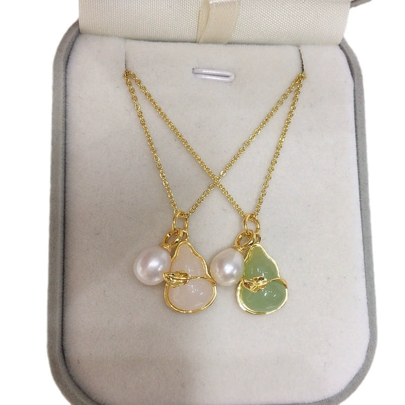 Wholesale Natural Freshwater Pearl Pendant Necklace With Copper Accessories And Gourd Shape