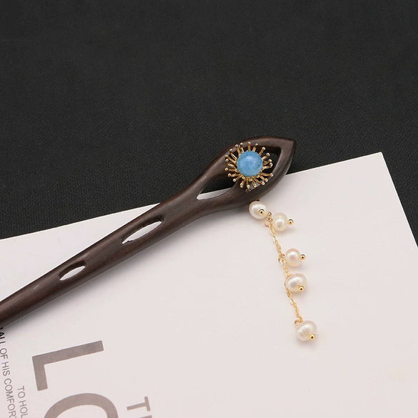 Wholesale Natural Pearl And Ebony Solid Wood Hairpin With Flower Pattern In Antique Style