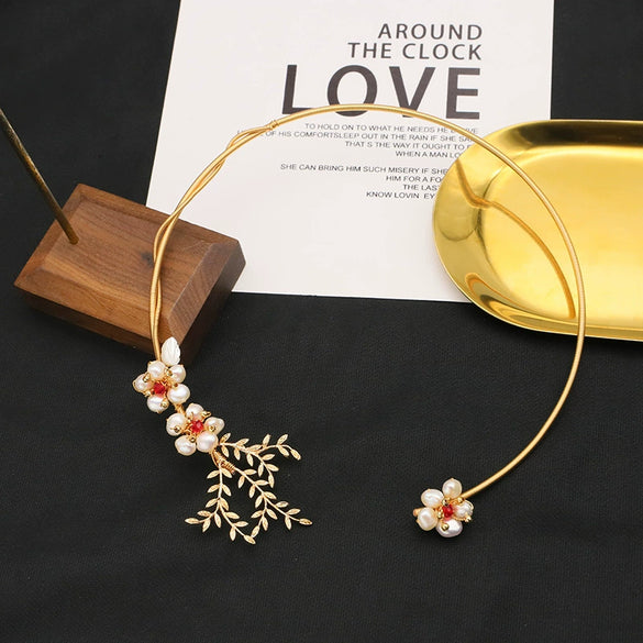 Wholesale Natural Pearl Collar Necklace For Women Handmade With Geometric And Plant Flowers Original Design Light Luxury Jewelry