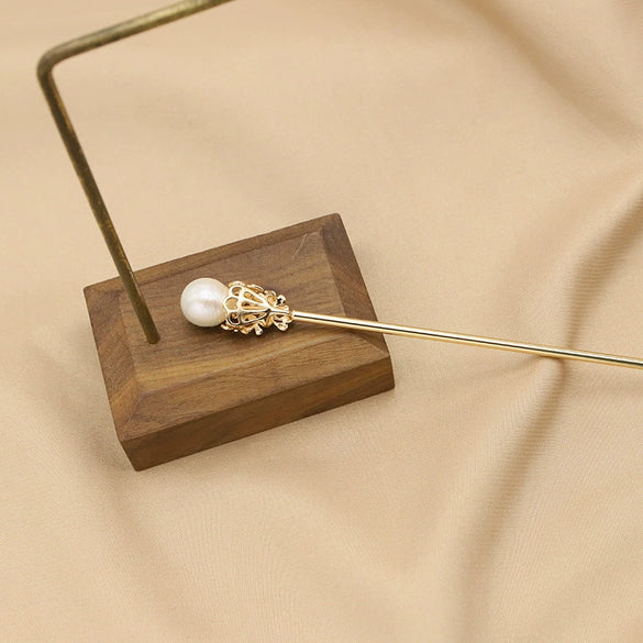 Wholesale Natural Pearl Geometric Retro Style Hairpin For Updo As Classical Headdress And Hair Accessories