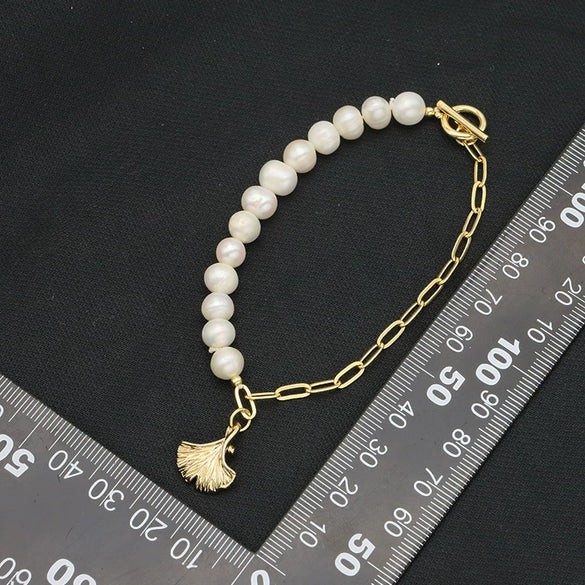 Wholesale Natural Pearl Ginkgo Leaf Asymmetric Retro Geometric Design Sense Nonfading Bracelet With Electroplating