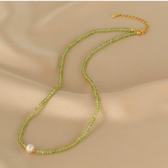 Wholesale Natural Peridot Freshwater Pearl Necklace Handmade Geometric Double Layer Clavicle Chain For Women
