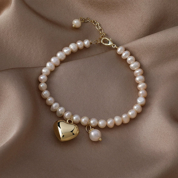 Wholesale Natural Style Heart Shape Freshwater Pearl Bracelet For Women