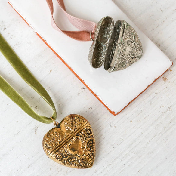 Wholesale Necklace Brass Heart Shape Printing Electroplating Unisex Literary And Simple Style