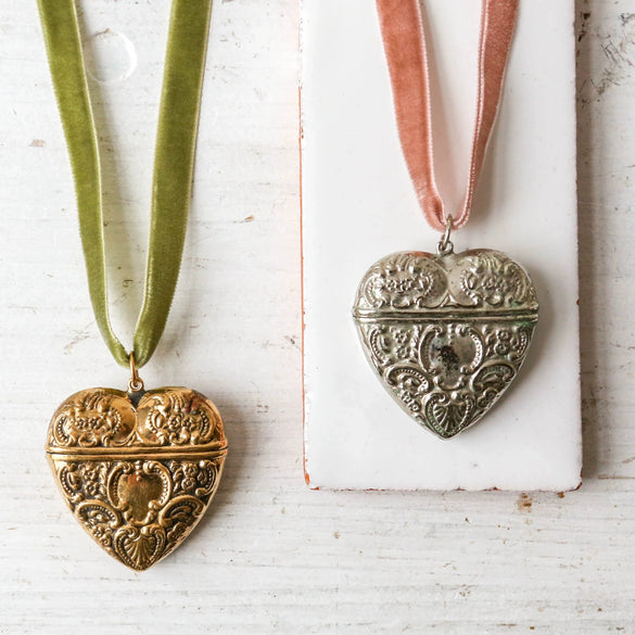 Wholesale Necklace Brass Heart Shape Printing Electroplating Unisex Literary And Simple Style