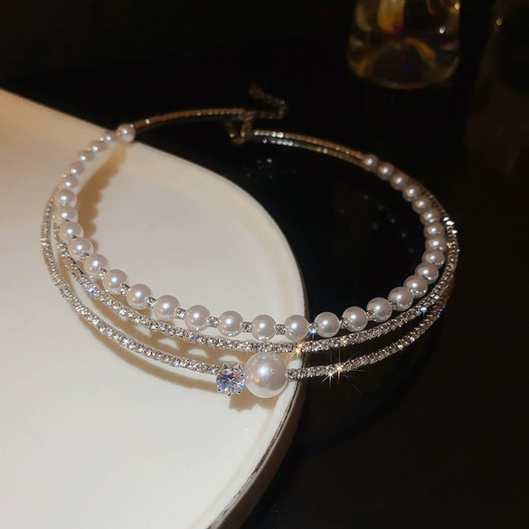 Wholesale Necklace Copper Alloy Diamondencrusted Geometric Multilayer Pearl Round Collar Light Luxury Elegant Women's Clavicle Chain