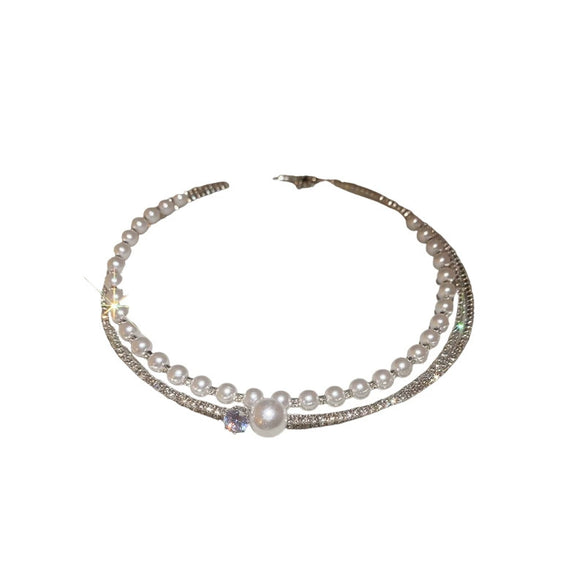 Wholesale Necklace Copper Alloy Diamondencrusted Geometric Multilayer Pearl Round Collar Light Luxury Elegant Women's Clavicle Chain