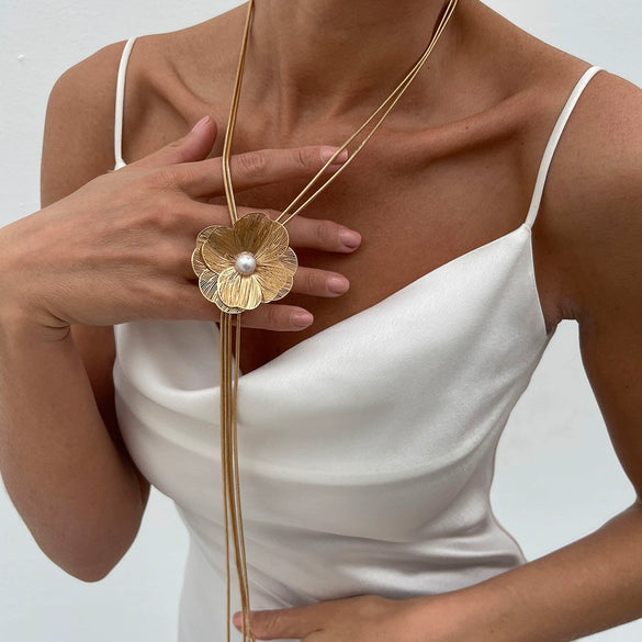 Wholesale Necklace Copper Chain Imitation Pearls Flower Shape Electroplating Women's