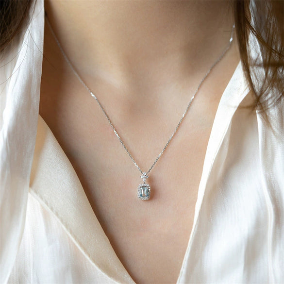Wholesale Necklace Copper Zircon Geometric Light Luxury Ochain Pendant For Women