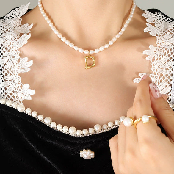 Wholesale Necklace Freshwater Pearl Chain 316L Stainless Steel Gold Plated Letter Pendant