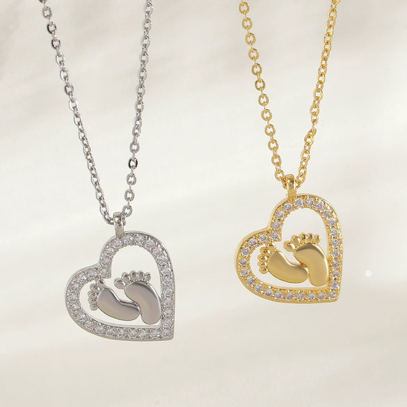 Wholesale Necklace Heartshaped Copper Gold Plated Pendant With Diamonds