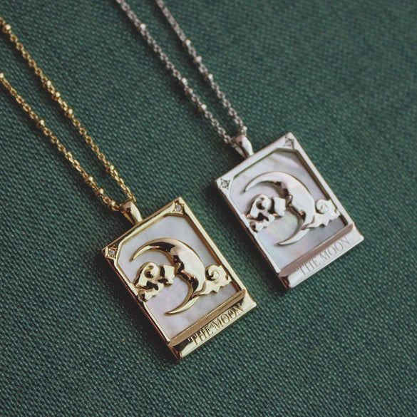 Wholesale Necklace Retro Light Luxury Star Moon Copper Pendant With Geometric Pattern And Electroplating Process For Women