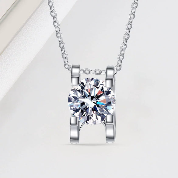 Wholesale Necklace S925 Silver Moissanite Ox Head Pendant Geometric Electroplated Cross Chain