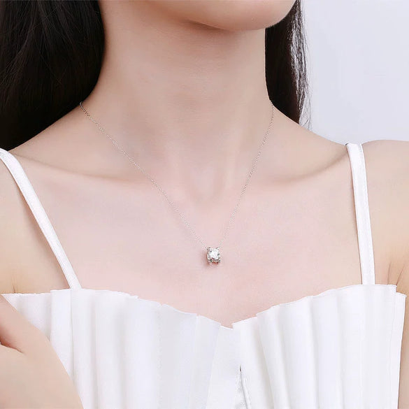 Wholesale Necklace S925 Silver Moissanite Ox Head Pendant Geometric Electroplated Cross Chain