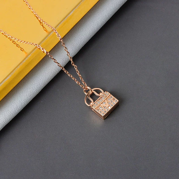 Wholesale Necklace S925 Sterling Silver Geometric Electroplating Women's Letter Clavicle Chain