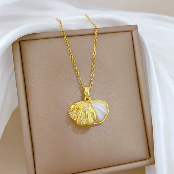 Wholesale Necklace Stainless Steel Copper Geometric Specialshaped Pearl Shell Luxury Elegant Gorgeous Full Diamond Unisex Clavicle Chain