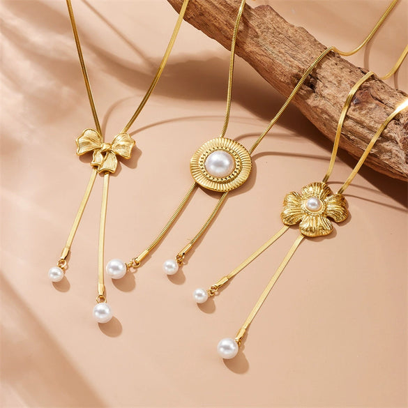 Wholesale Necklace Stainless Steel Flower Bow Tie Pattern Irregular Round Pendant Electroplating Design For Women