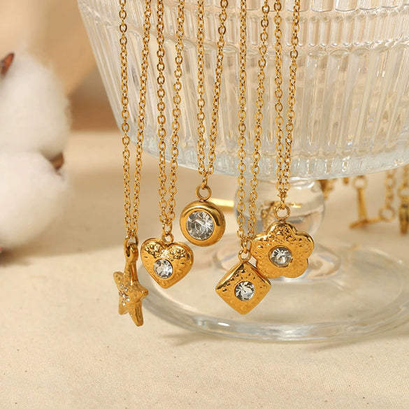Wholesale Necklace Stainless Steel Inlaid Zircon Heart And Fivepointed Star Geometric Pendant Electroplated For Women
