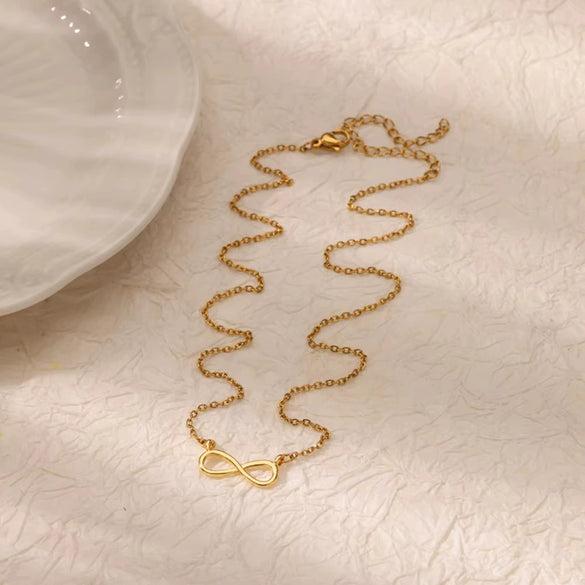 Wholesale Necklace Stainless Steel 18K Goldplated Geometric Eternal Infinity 8Shaped Pendant For Women