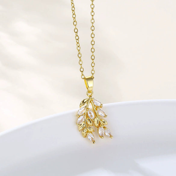 Wholesale Necklace Stainless Steel Mixed Gem Inlay Leaf Style Electroplating For Women