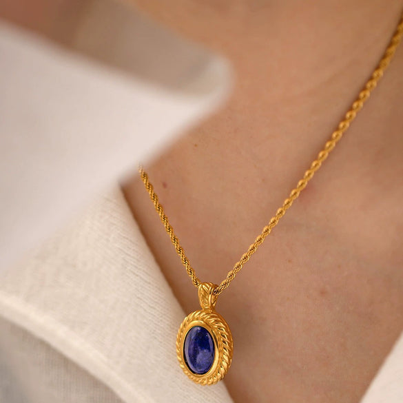 Wholesale Necklace Stainless Steel 925 Silver Geometric French Retro Electroplating Oval Pendant Women