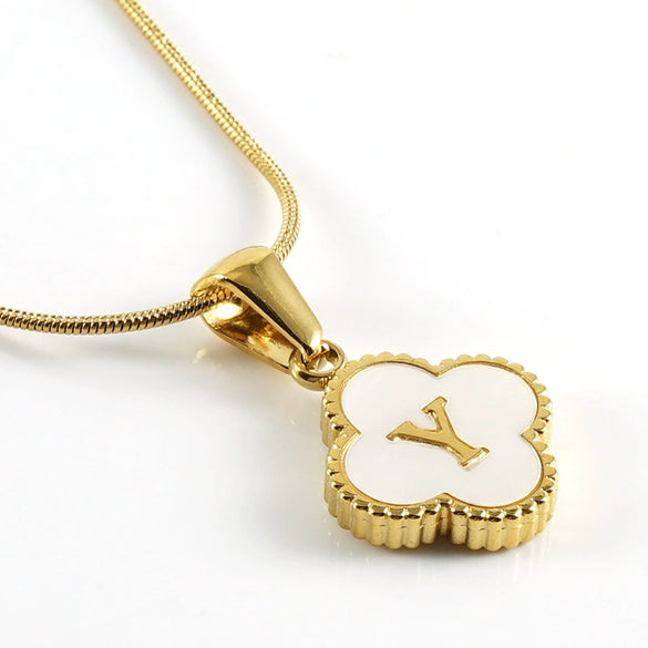 Wholesale Necklace 316L Stainless Steel 316L Stainless Steel Fourleaf Clover Shell Letter Pendant Snake Bone Chain Electroplating Women's Style