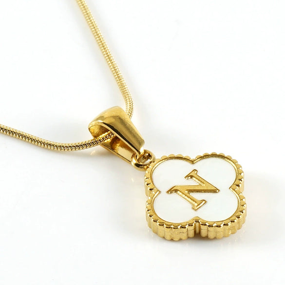 Wholesale Necklace 316L Stainless Steel 316L Stainless Steel Fourleaf Clover Shell Letter Pendant Snake Bone Chain Electroplating Women's Style
