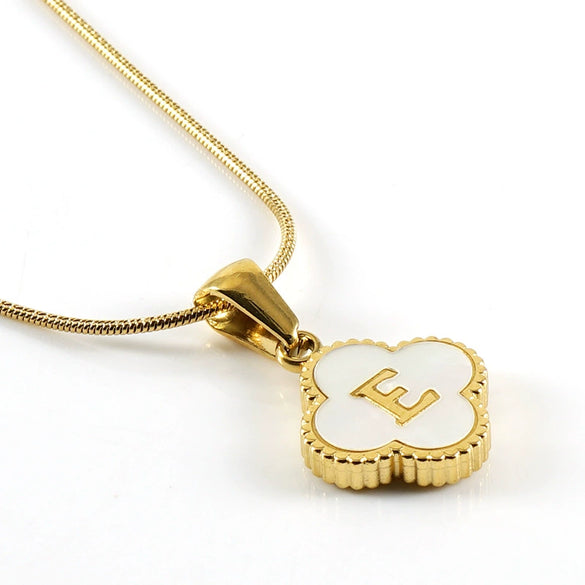 Wholesale Necklace 316L Stainless Steel 316L Stainless Steel Fourleaf Clover Shell Letter Pendant Snake Bone Chain Electroplating Women's Style