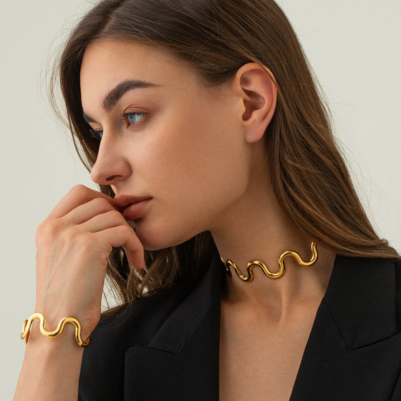 Wholesale Necklace Stainless Steel Titanium Steel Wave Electroplated Jewelry For Women