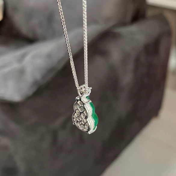 Wholesale Necklace 925 Sterling Silver Natural Green Chalcedony Gourd Pendant Ochain Electroplated Geometric Style For Women