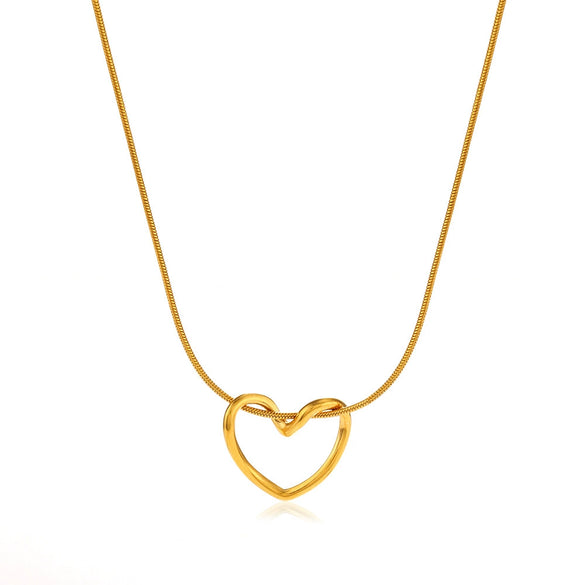 Wholesale Necklace Titanium Steel Heart Shaped 18K Gold Plated Simple Hollow Design For Women