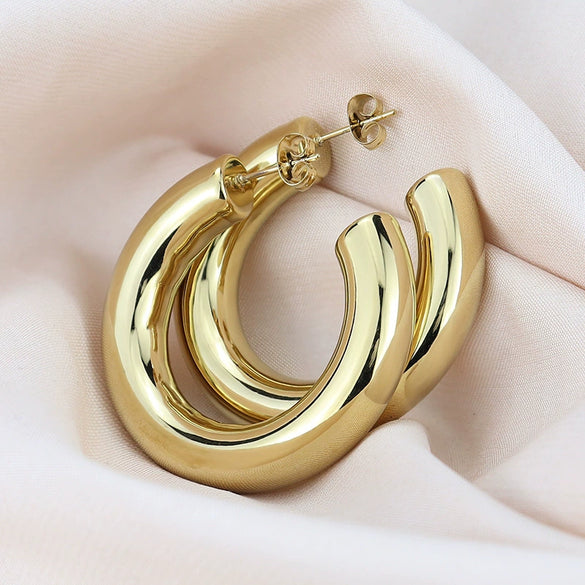 Wholesale New Fashion Simple Hollow Wire U Shape Geometric Electroplated Titanium Steel Earrings For Women