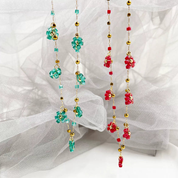 Wholesale Niche Design Light Luxury Colorful Crystal Beads Flower Pendant Stainless Steel Clavicle Chain Necklace For Women With Electroplating