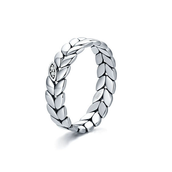 Wholesale Niche Design S925 Silver Lucky Leaf Pattern Women's Jewelry Set Ring Earrings With Seiko Craftsmanship