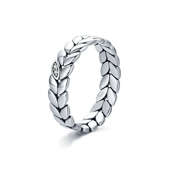 Wholesale Niche Design S925 Silver Lucky Leaf Pattern Women's Jewelry Set Ring Earrings With Seiko Craftsmanship