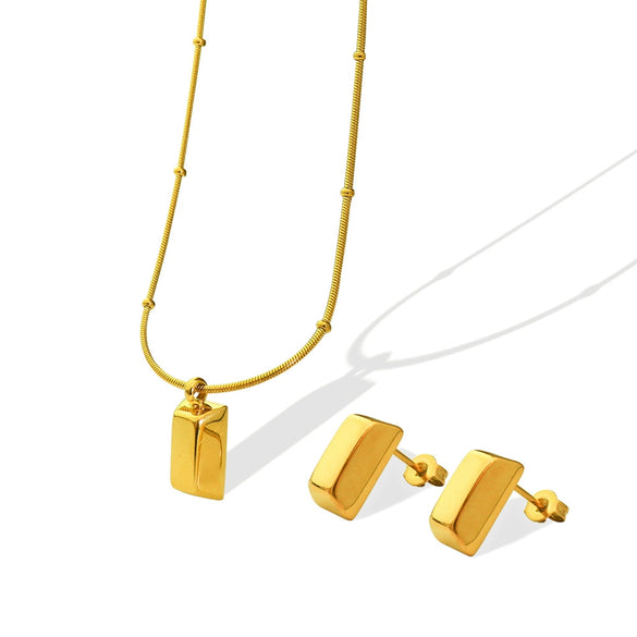 Wholesale Niche Geometric Titanium Steel Electroplated 18K Gold Mini Jewelry Set Of Necklace And Earrings