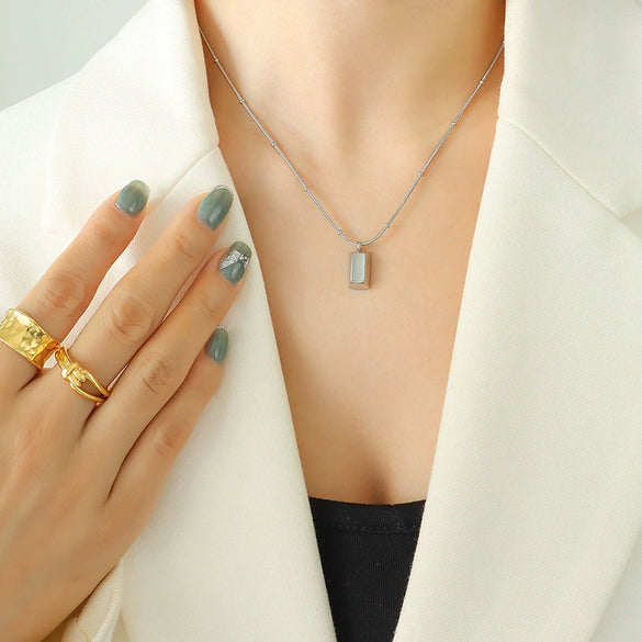 Wholesale Niche Geometric Titanium Steel Electroplated 18K Gold Mini Jewelry Set Of Necklace And Earrings