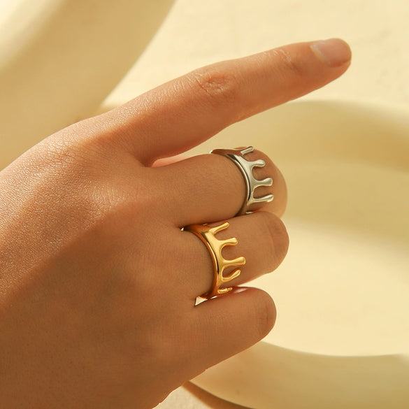 Wholesale Niche Lava Crown Pattern Stainless Steel And Titanium Steel Opening Adjustable Ring With Electroplating Treatment