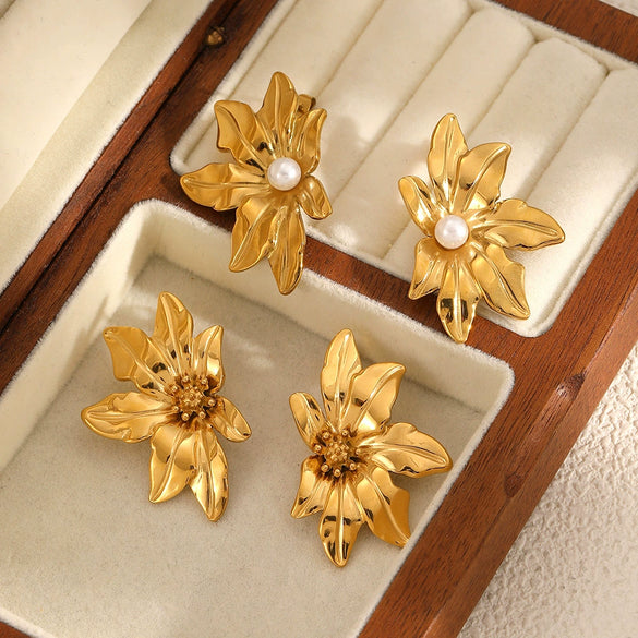 Wholesale Niche Style Flower Shape Stainless Steel 18K Goldplated Earrings For Women