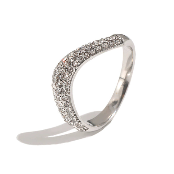 Wholesale Niche Style Geometric Stainless Steel 18K Gold Plated Diamondstudded Ring For Women