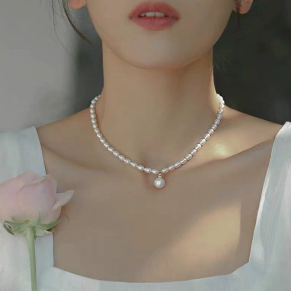 Wholesale Niche Trendy Natural Baroque Freshwater Pearl And Copper Necklace For Women
