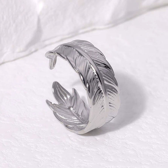 Wholesale Non Fading Titanium Steel Open Ring With Feather Tail Design 18K Gold Plated For Women