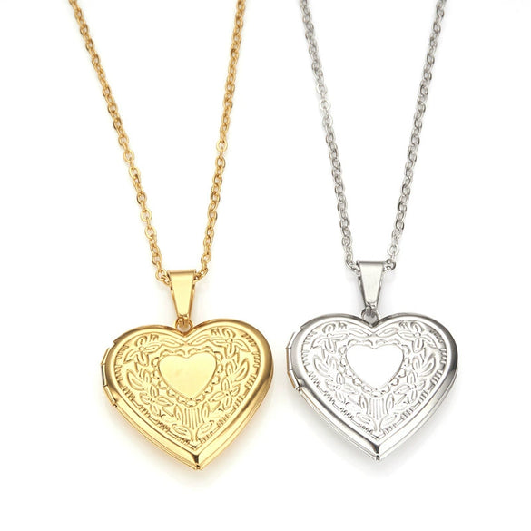 Wholesale Openable Heartshaped Pattern Photo Frame Photo Box Pendant Necklace In Stainless Steel With Electroplating For Women