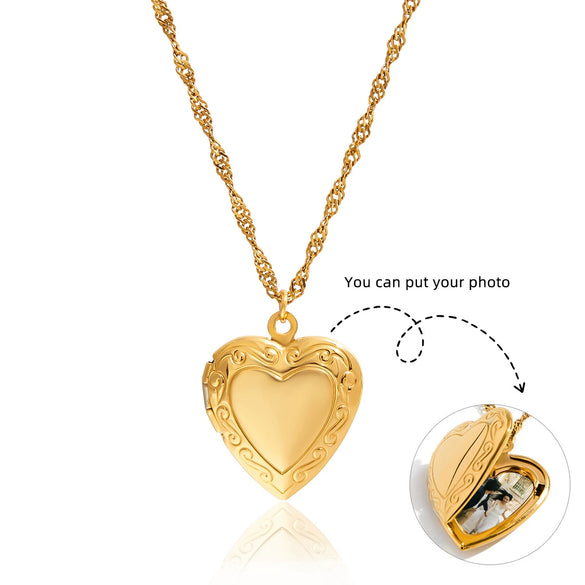 Wholesale Opening And Closing Heart Necklace In Titanium Steel And Stainless Steel With Geometric Pattern And Electroplating For Women