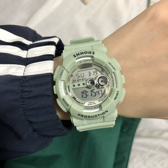 Wholesale Outdoor Sports Watch Plastic And Silicone Material Leisure Style